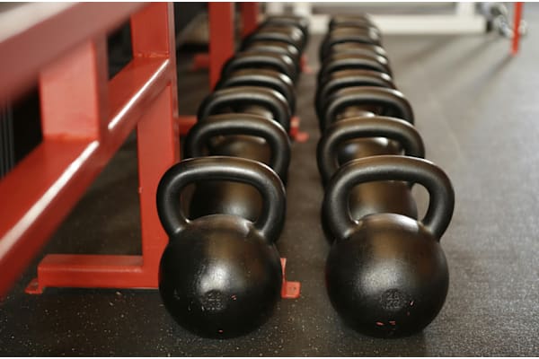A row of black kettlebells at Twenty Fair Apartments, Connecticut